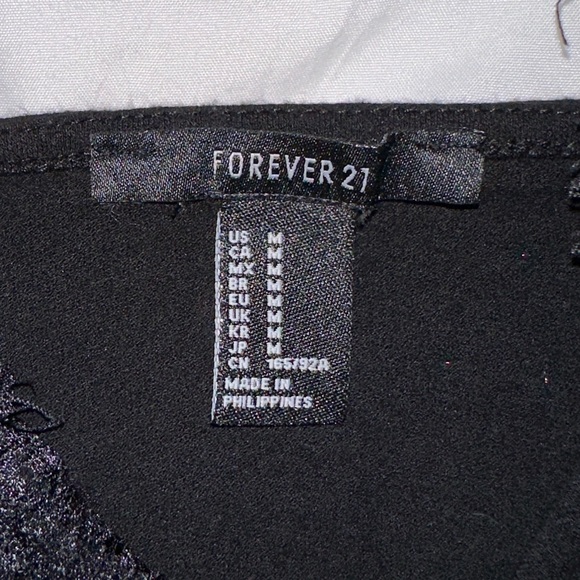 Forever 21 | Button Tie Front Spaghetti Strap V Neck Lace Crop Cami Tank Top - Picture 8 of 11